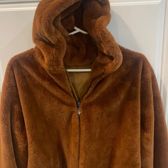 Odiva faux fur plush bomber jacket brown size M - Picture 16 of 16